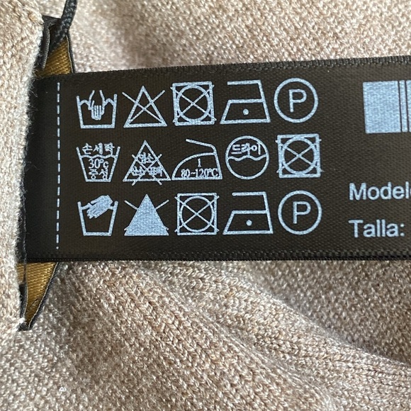 NWT. Massimo Dutti Beige/Grey Viscose Blend Knit Midi Skirt. Size S. - Picture 13 of 13